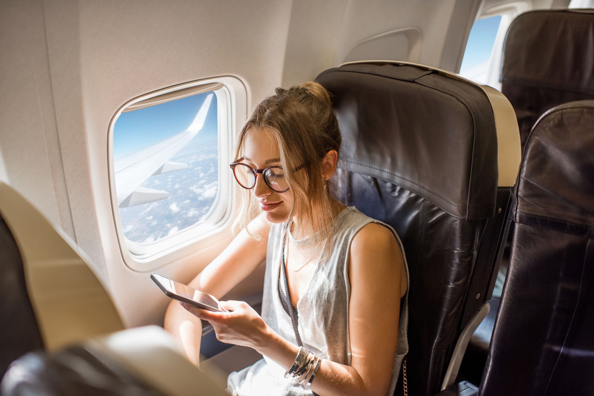 6 Reasons Why Pocket Wi-Fi is Superior to eSIM (SIM Card) in Japan